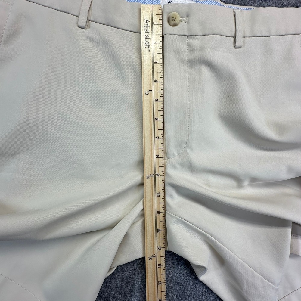 Peter Millar Men's Performance Shorts Khaki Size 35 Golf Casual Summer Wear - Picture 5 of 10